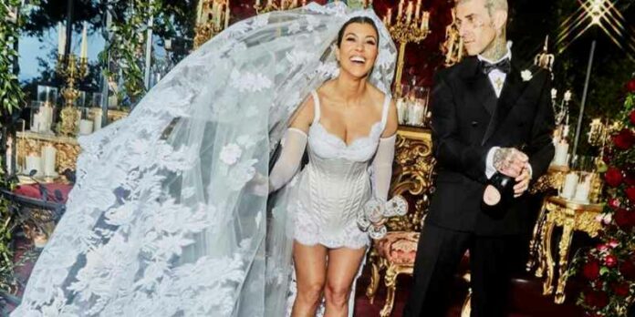 Kourtney-Kardashian-Adopts-The-Surname-Barker-After-Marrying-Travis-In-Italy