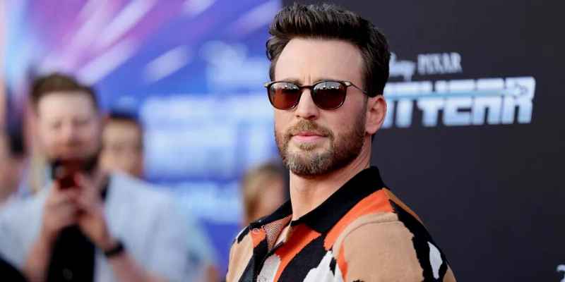 Chris Evans Seems Unconcerned By The Lightyear Same-Sex Kiss Rumour!!