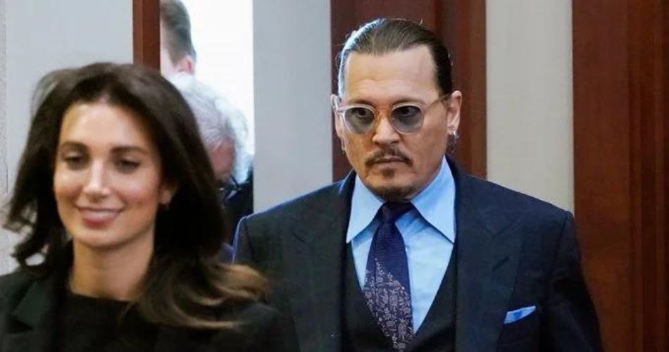 Johnny Depp Is Dating Married Lawyer Joelle Rich